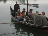 CIMG3048  Natürlich die Mädels am Ruder